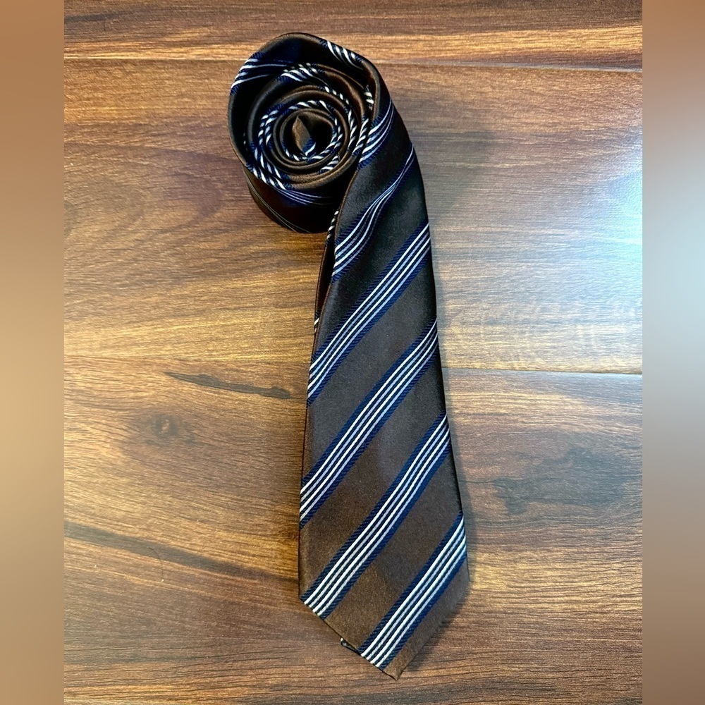 🌿END of SEASON SALE🌿 BANANA REPUBLIC 100% Silk Brown Striped Repp Necktie